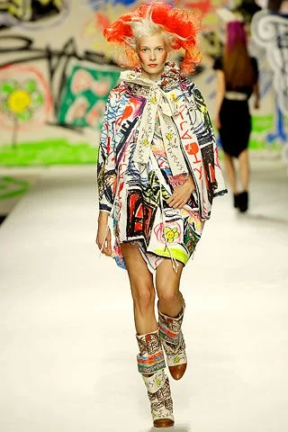 Look 28
